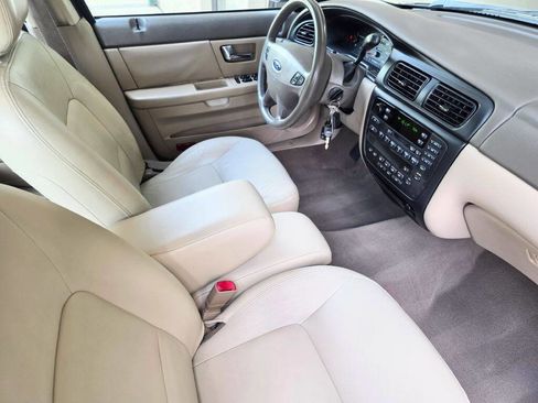 Used 2002 Ford Taurus SEL FWD image 15
