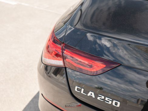 Used 2020 Mercedes-Benz CLA 250 4MATIC image 44