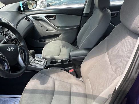 Used 2013 Hyundai Elantra GLS w/ Preferred Pkg FWD image 7