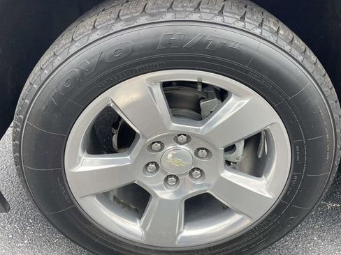 Certified 2019 Chevrolet Tahoe LT AWD/4WD image 8