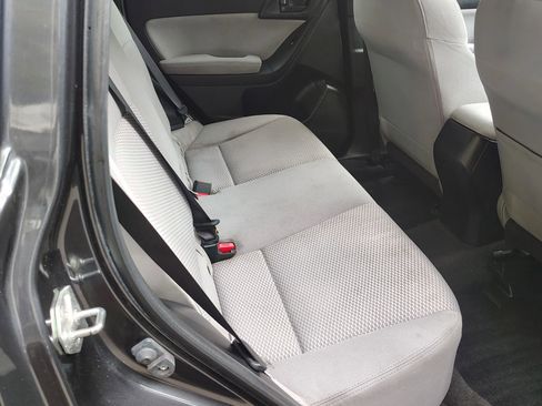 Used 2014 Subaru Forester 2.5i Premium w/ All-Weather Package image 24