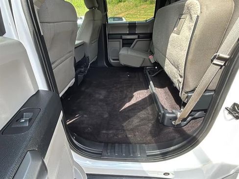 Used 2017 Ford F150 XLT w/ Equipment Group 301A Mid AWD/4WD image 27