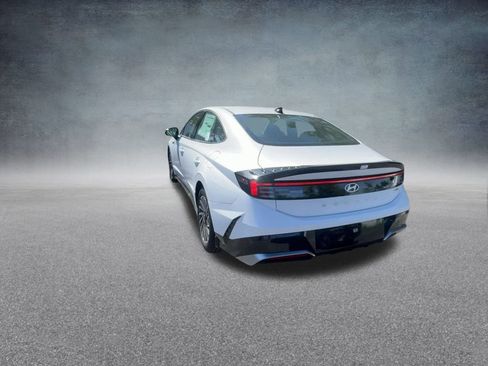New 2025 Hyundai Sonata SEL image 17