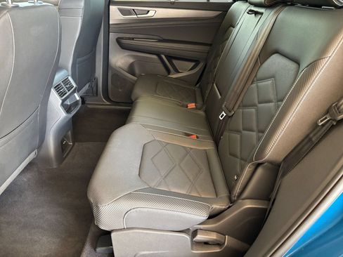 Used 2026 Volkswagen Atlas Cross Sport SE AWD/4WD image 27