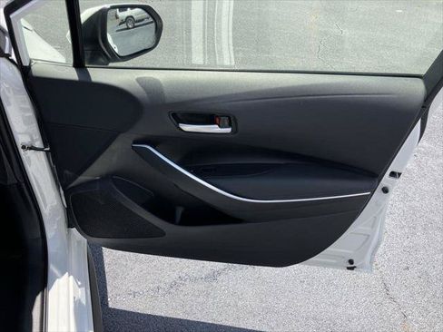 Certified 2022 Toyota Corolla SE FWD image 29