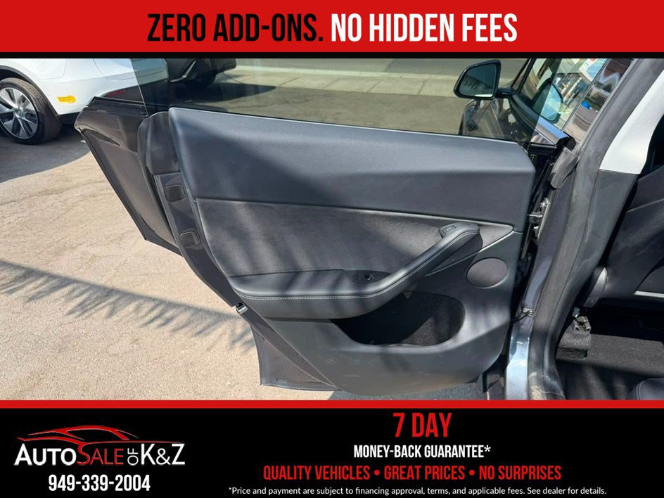 Used 2023 Tesla Model Y Long Range AWD/4WD image 25