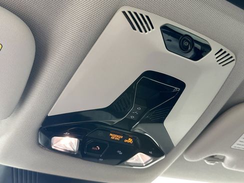 Certified 2025 MINI Cooper S image 24