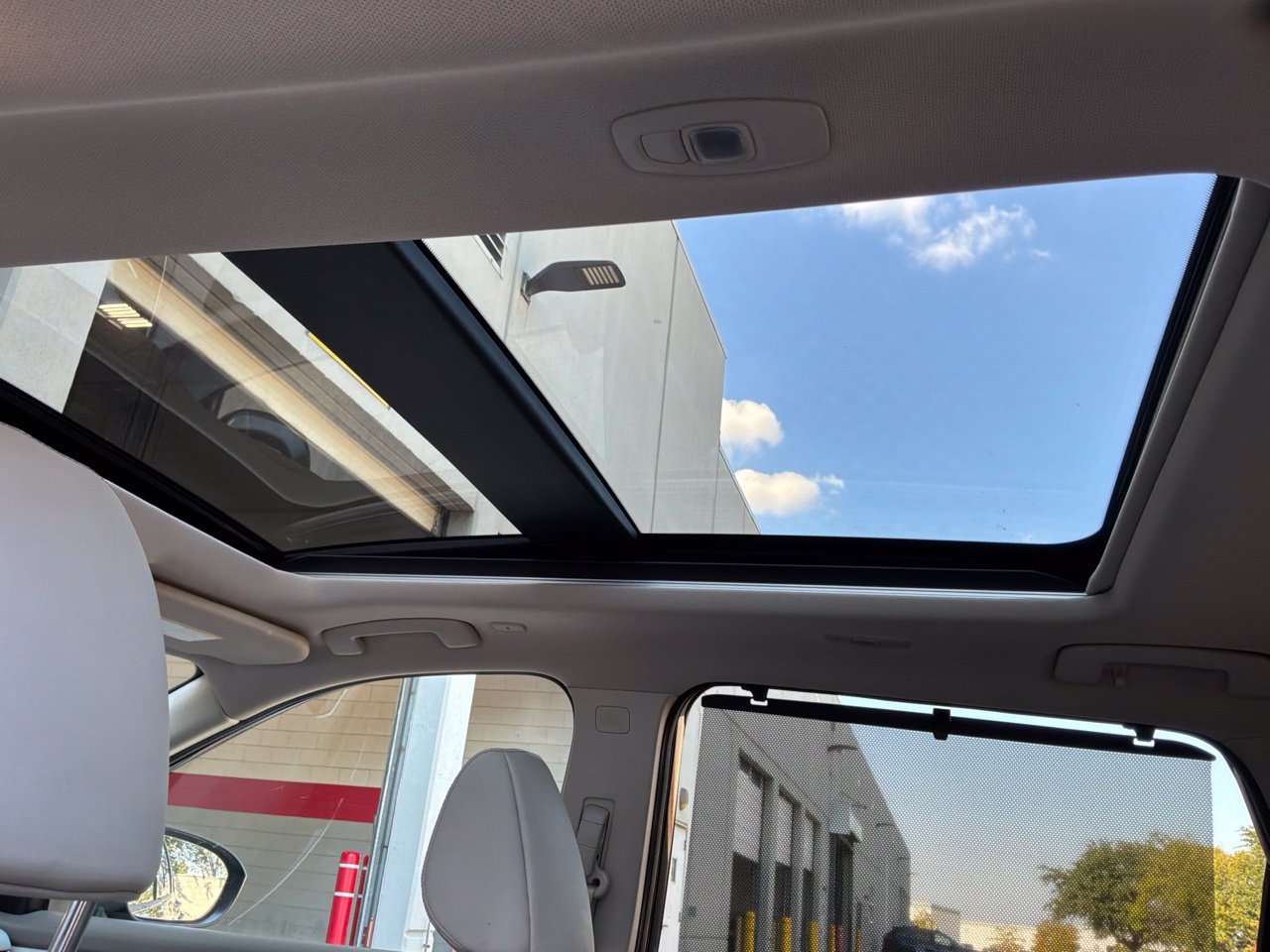 Used 2023 Nissan Rogue SL w/ SL Premium Package FWD image 21
