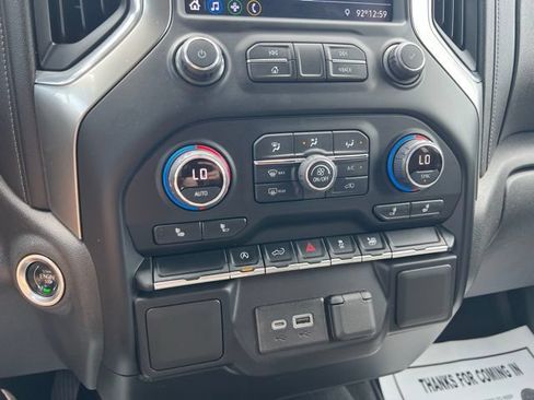 Used 2021 Chevrolet Silverado 1500 LT AWD/4WD image 30