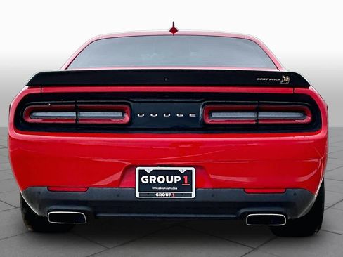 Used 2021 Dodge Challenger R/T Scat Pack RWD image 5