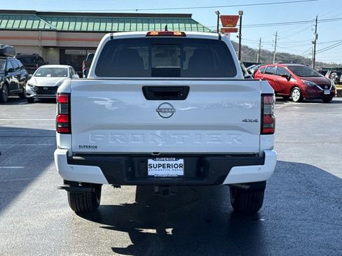 New 2026 Nissan Frontier SV w/ All-Weather Content Package AWD/4WD image 4