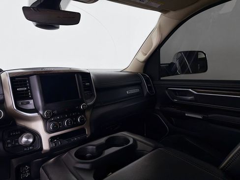 Used 2020 RAM 1500 Laramie w/ Off Road Group AWD/4WD image 21