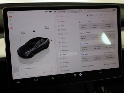Used 2023 Tesla Model 3 Standard Range RWD image 35