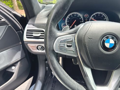 Used 2019 BMW 750i xDrive w/ Executive Package AWD/4WD image 16