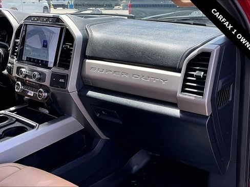Used 2022 Ford F250 Lariat w/ Lariat Ultimate Package AWD/4WD image 25