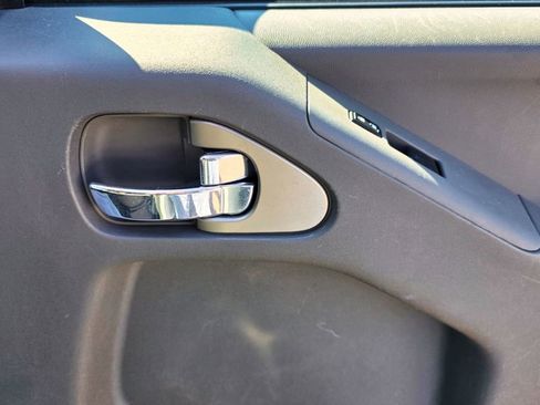 Used 2016 Nissan Frontier SV w/ SV Value Truck Package image 20