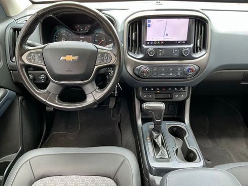 Used 2021 Chevrolet Colorado Z71 w/ Safety Package AWD/4WD image 7