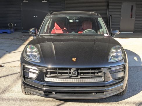 New 2026 Porsche Macan S image 6