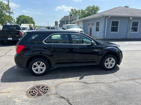 Used 2013 Chevrolet Equinox LS FWD image 2