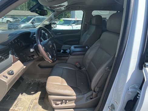 Used 2016 Chevrolet Tahoe LT RWD image 20
