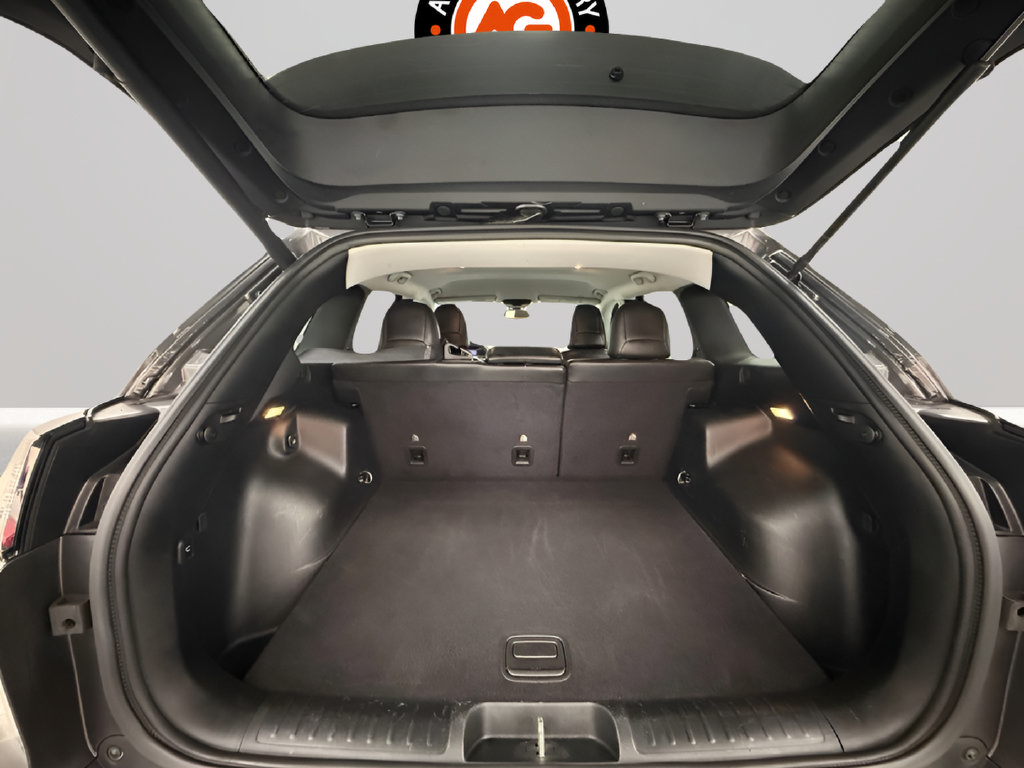 Used 2019 Jeep Cherokee Limited FWD image 26