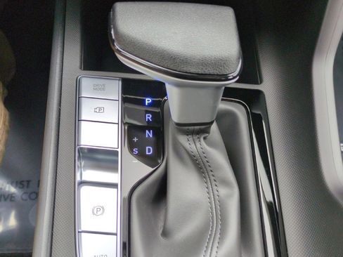 New 2026 Hyundai Elantra Hybrid FWD image 27
