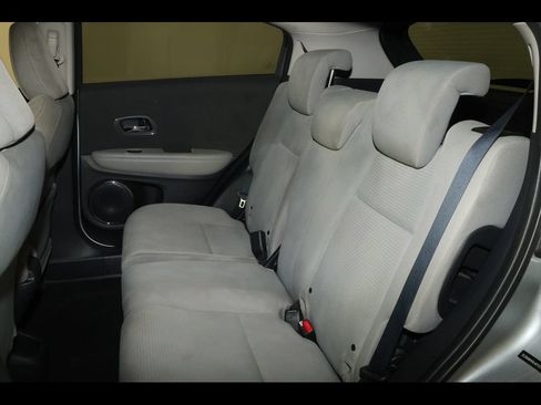 Used 2020 Honda HR-V EX image 17