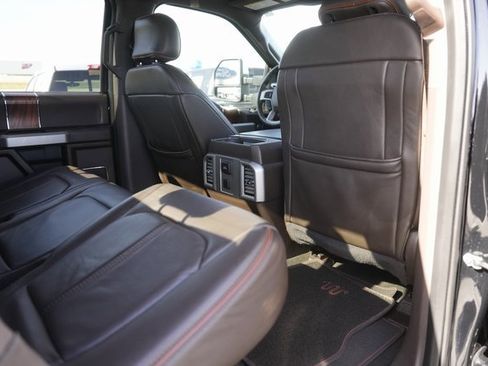 Used 2017 Ford F250 King Ranch w/ King Ranch Ultimate Package image 15