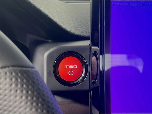 New 2025 Toyota Tacoma TRD Off-Road image 24