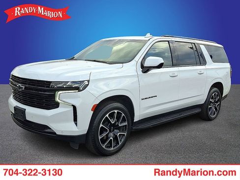 Used 2024 Chevrolet Suburban RST image 1