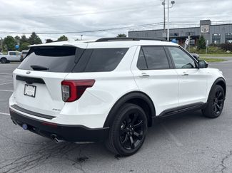 Used 2023 Ford Explorer ST-Line w/ Class IV Trailer Tow Package AWD/4WD video 4