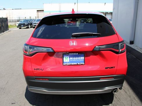 New 2026 Honda HR-V Sport image 13