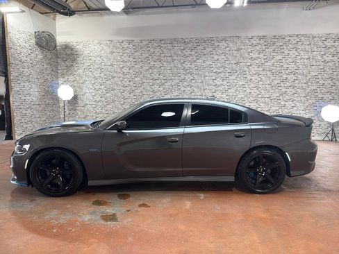 Used 2020 Dodge Charger Scat Pack w/ Plus Group RWD image 4