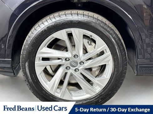 Used 2021 Audi Q7 3.0T Premium Plus image 35