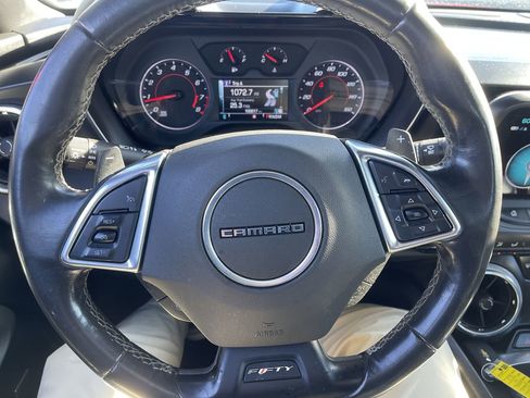 Used 2017 Chevrolet Camaro LT w/ Technology Package image 17