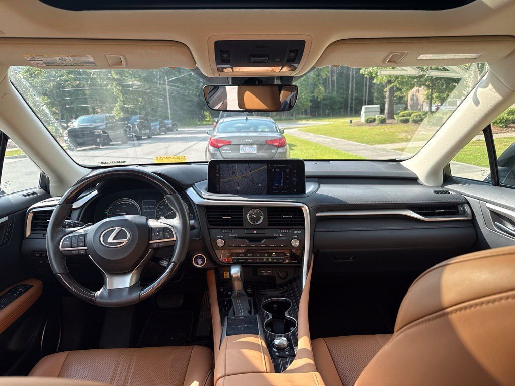 Used 2022 Lexus RX 450h AWD w/ Luxury Package image 20