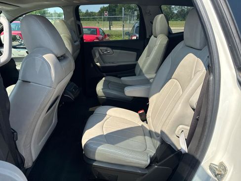 Used 2011 Chevrolet Traverse LTZ AWD/4WD image 11