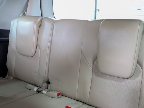 Used 2022 Nissan Armada SL w/ Captain's Chairs Package AWD/4WD image 27
