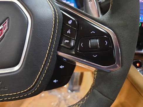 Used 2020 Chevrolet Corvette Stingray Premium Conv w/ 3LT Preferred Equipment Group RWD image 22