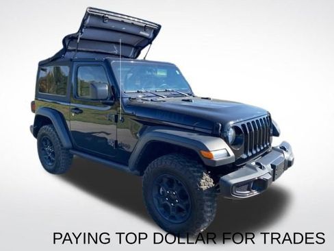 Used 2023 Jeep Wrangler Willys image 7