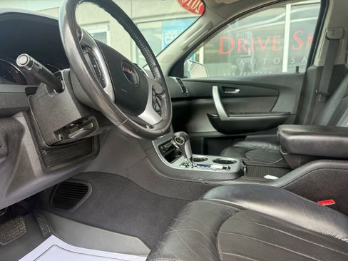 Used 2010 GMC Acadia SLT w/ Technology Package image 9