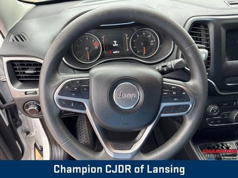 Used 2021 Jeep Cherokee Latitude image 21