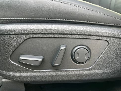 New 2026 Kia Sorento S FWD image 30