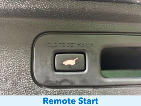 Used 2024 Honda Odyssey EX-L image 12