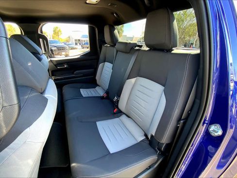 Used 2025 Toyota Tacoma TRD Off-Road image 19