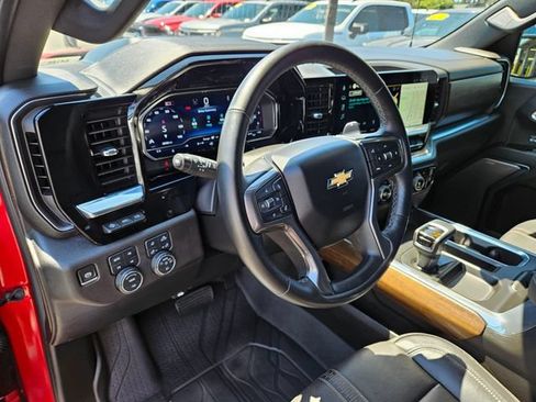 Used 2024 Chevrolet Silverado 1500 High Country w/ High Country Premium Package AWD/4WD image 24