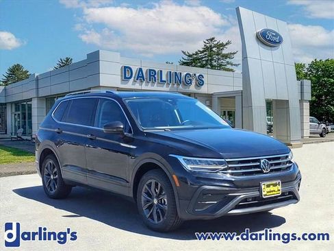 Used 2022 Volkswagen Tiguan SE w/ Panoramic Sunroof Package AWD/4WD image 3