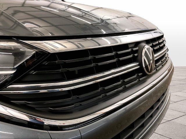 Used 2023 Volkswagen Jetta SE FWD image 29