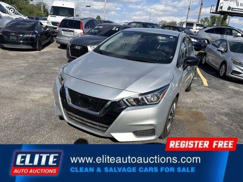 Used 2021 Nissan Versa S FWD image 4