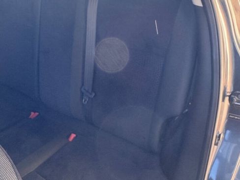 Used 2011 Nissan Juke SV FWD image 12